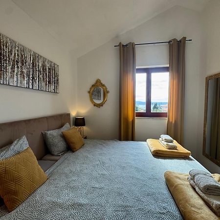 Apartments Orhidelia Нивице Экстерьер фото