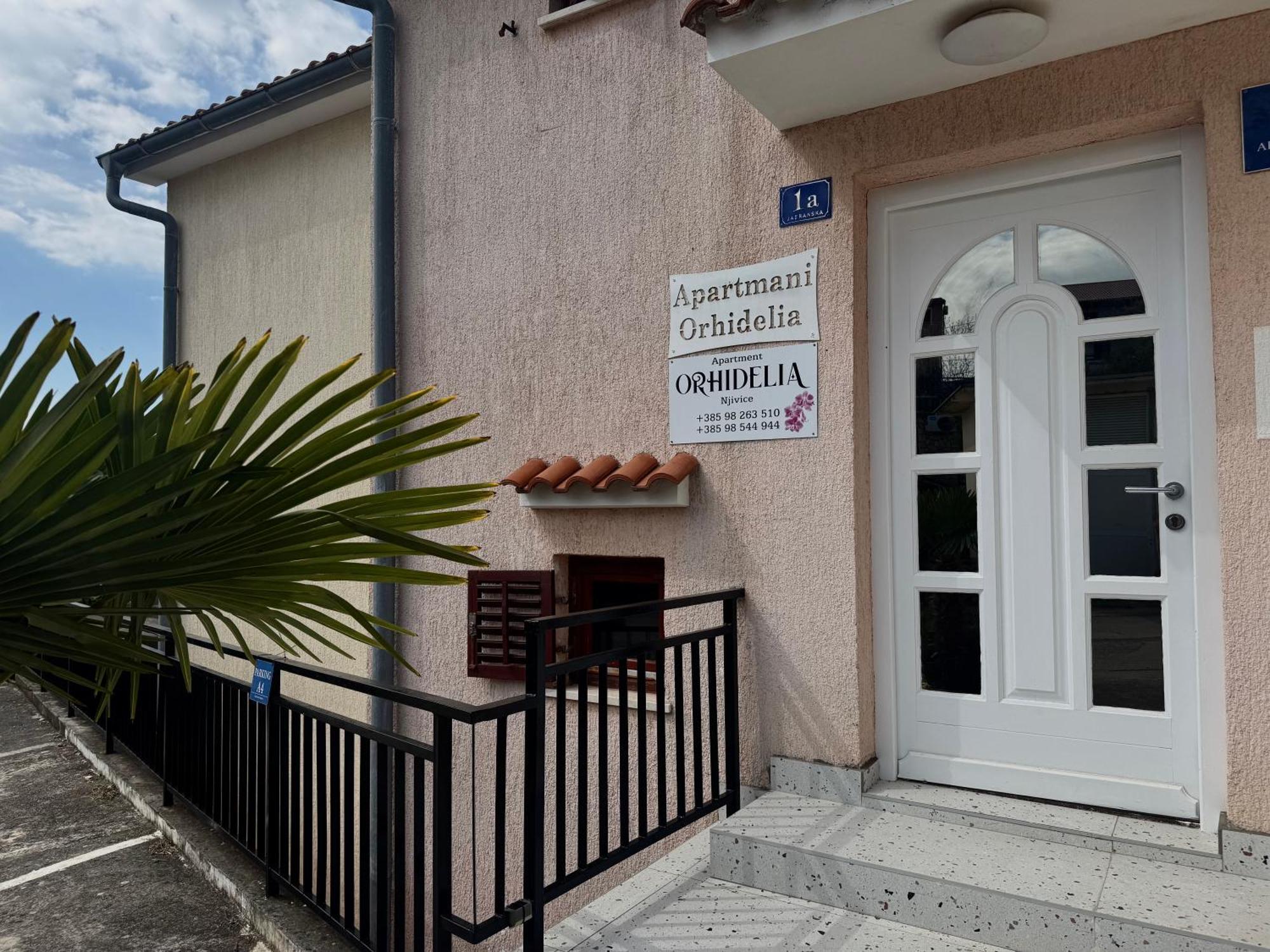 Apartments Orhidelia Нивице Экстерьер фото